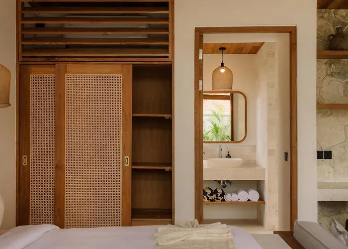 Stunning 1 Bd Private Pool *