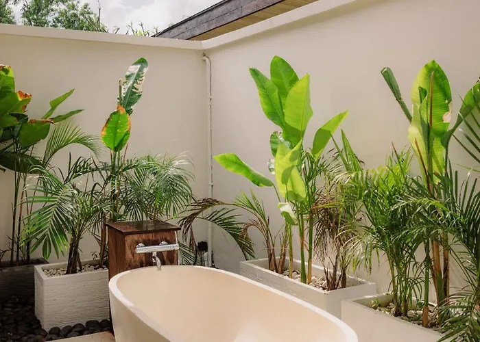 Stunning 1 Bd Private Pool Villa *