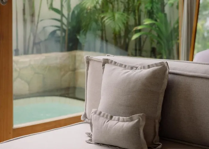 Stunning 1 Bd Private Pool * Uluwatu (Bali)